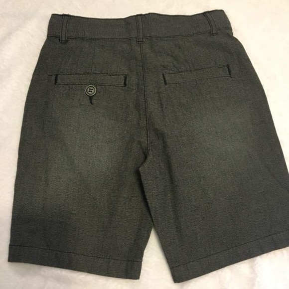 MWT Boys Jean‎ shorts 4 - Picture 2 of 4